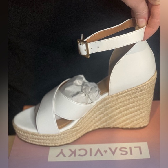 Lisa Vicky Gemi Platform Espadrille Wedge White Sandals, size 10 - Picture 3 of 9